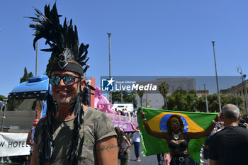 2024-06-15 - People taking part in the annual Pride Parade in the streets of Rome - ROMA PRIDE 2024 - NEWS - SOCIETY