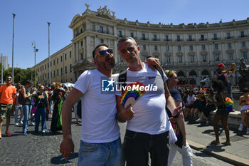 2024-06-15 - People taking part in the annual Pride Parade in the streets of Rome - ROMA PRIDE 2024 - NEWS - SOCIETY