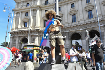 2024-06-15 - People taking part in the annual Pride Parade in the streets of Rome - ROMA PRIDE 2024 - NEWS - SOCIETY