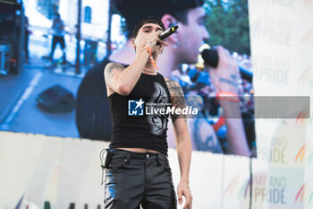 2024-06-29 - Sethu on stage - MILANO PRIDE PARADE  - NEWS - SOCIETY