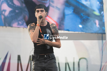 2024-06-29 - Sethu on stage - MILANO PRIDE PARADE  - NEWS - SOCIETY