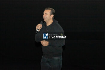 2024-01-02 - Pio while speaking - PIO D'ANTINI - MEETING IN THE THEATER WITH FANS FOR THE RELEASE OF THE FILM 