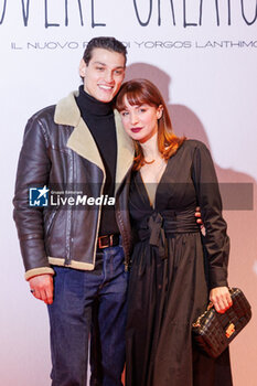 2024-01-16 - Andrea Delogu and Luigi Bruno during the photocall of the movie Povere Creature, 16 january 2024 at Cinema Barberini, Rome, Italy - PHOTOCALL MOVIE POVERE CREATURE - NEWS - VIP