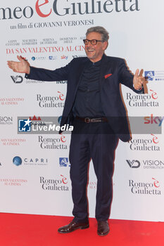 2024-02-14 - Sergio Castellitto during the red carpet of the movie Romeo e Giulietta, 14 February 2024 at Cinema The Space, Rome, Italy - RED CARPET MOVIE ROMEO è GIULIETTA - NEWS - VIP
