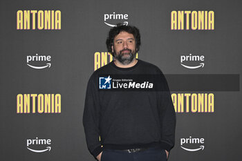 2024-02-29 - Leonardo Lidi during the Photocall of the movie ANTONIA, 29 February 2024 at Cinema Barberini, Rome, Italy - PHOTO CALL 