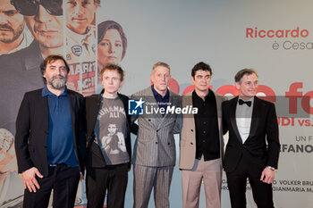 2024-03-13 - The cast of Race of Glory - PHOTOCALL OF THE FILM 