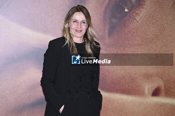 2024-03-20 - Lucia Mascino during the Photocall of the movie “Another End”, 20 March, 2024 at the Barberini Cinema in Rome, Italy. - PHOTOCALL ANOTHER END - NEWS - VIP