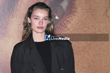 2024-03-20 - Giulia Maenza during the Photocall of the movie “Another End”, 20 March, 2024 at the Barberini Cinema in Rome, Italy. - PHOTOCALL ANOTHER END - NEWS - VIP