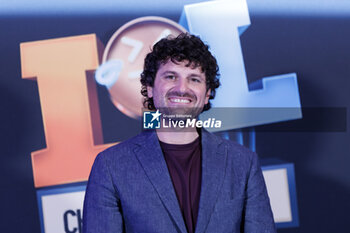 2024-03-21 - Frank Matano during the Photocall of the TV Show LOL 4 - Chi Ride e Fuori, 20 march 2024 at Cinema The Space, Rome, Italy - PHOTOCALL LOL 4 - CHI RIDE è FUORI - NEWS - VIP