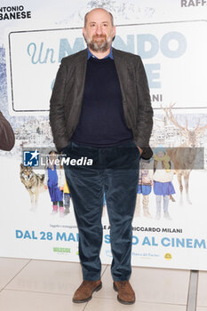 2024-03-27 - Antonio Albanese during the Photocall of the movie UN MONDO A PARTE, 27 march 2024 at Cinema Adriano, Rome, Italy - PHOTOCALL UN MONDO A PARTE - NEWS - VIP