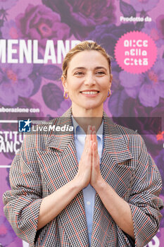2024-04-06 - Anna Foglietta during the Photocall of the WOMENLANDS RENDEZ-VOUS Award 2024, 6 April 2024 in Rome, Italy - PHOTOCALL WOMENLANDS RENDEZ-VOUS AWARD 2024 - NEWS - VIP