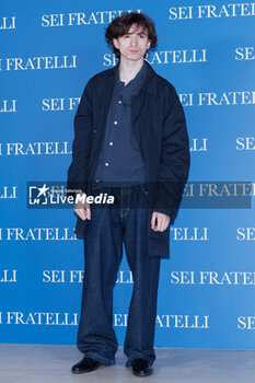 2024-04-19 - Mati Galey during the Photocall of the movie SEI FRATELLI, 19 April 2024 at Cinema Barberini, Rome, Italy - PHOTOCALL SEI FRATELLI - NEWS - VIP