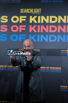 2024-05-31 - Claudio Bisio - PHOTOCALL KINDS OF KINDNESS  - NEWS - VIP