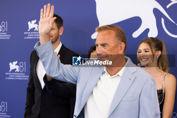 2024-09-07 - Director Kevin Costner attends the 