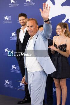 2024-09-07 - Director Kevin Costner attends the 