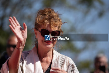 2024-09-07 - Susan Sarandon attends the 