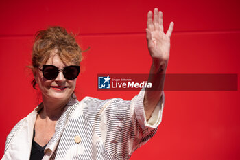 2024-09-07 - Susan Sarandon attends the 