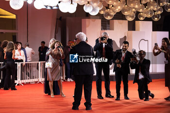 2024-09-07 - Pedro Almodovar poses with the golden Lion Award for The room next door