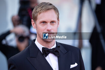 2024-09-07 - Alexander Skarsgard attends the Closing Ceremony red carpet during the 81st Venice International Film Festival at Palazzo del Cinema on September 07, 2024 in Venice, Italy. ©Photo: Cinzia Camela. - 2024 CLOSING CEREMONY RED CARPET - THE 81ST VENICE INTERNATIONAL FILM FESTIVAL - NEWS - VIP