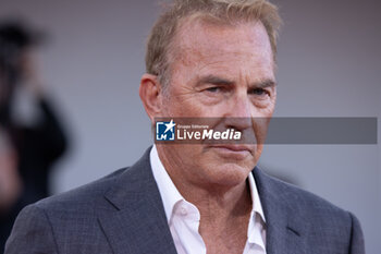 2024-09-07 - Kevin Costner attends the Closing Ceremony red carpet during the 81st Venice International Film Festival at Palazzo del Cinema on September 07, 2024 in Venice, Italy. ©Photo: Cinzia Camela. - 2024 CLOSING CEREMONY RED CARPET - THE 81ST VENICE INTERNATIONAL FILM FESTIVAL - NEWS - VIP