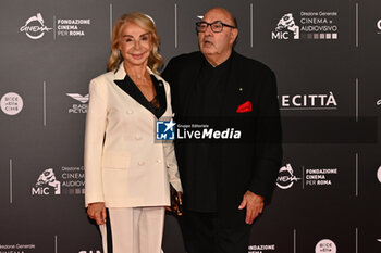 2024-10-14 - Francesca Lo Schiavo and Dante Ferretti attend the red carpet for the film Megalopolis at Cinecitta Studios on October 14, 2024 in Rome, Italy.

 - RED CARPET MEGALOPOLIS - NEWS - VIP