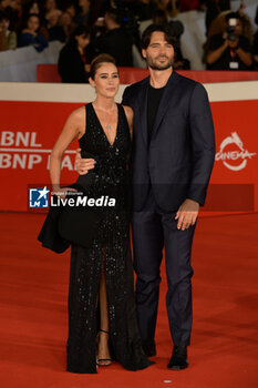 2024-10-16 - Maria Elena Boschi and Giulio Berruti attends the Red Carpet Opening Ceremony during the 19th Rome Film Festival at Auditorium Parco Della Musica on October 16, 2024 in Rome, Italy. - FESTA DEL CINEMA OPENING CEREMONY - NEWS - VIP