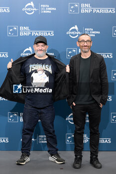 2024-10-17 - Marco Manetti and Antonio Manetti director attends the Photocall of the movie “U.S. Palmese” during the 19th Rome Film Festival at Auditorium Parco Della Musica on October 17, 2024 in Rome, Italy. - THE 19TH ROME FILM FESTIVAL PHOTOCALL 