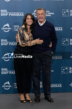 2024-10-17 - Donatella Finocchiaro, Luca Barbareschi director attends the Photocall of the movie “Paradiso in Vendita” during the 19th Rome Film Festival at Auditorium Parco Della Musica on October 17, 2024 in Rome, Italy. - THE 19TH ROME FILM FESTIVAL PHOTOCALL 