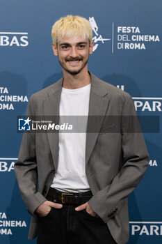 2024-10-18 - Francesco Garilli attends the Photocall of the movie “Fino alla Fine” during the 19th Rome Film Festival at Auditorium Parco Della Musica on October 18, 2024 in Rome, Italy. - THE 19TH ROME FILM FEST PHOTOCALL 