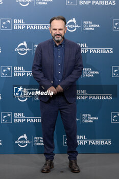 2024-10-18 - Paolo Pierobon attends the Photocall of the movie “Mike” during the 19th Rome Film Festival at Auditorium Parco Della Musica on October 18, 2024 in Rome, Italy. - THE 19TH ROME FILM FEST PHOTOCALL 