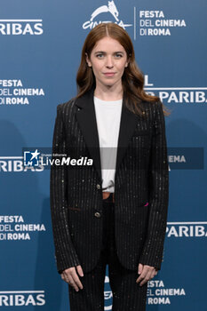 2024-10-18 - Valentina Romani attends the Photocall of the movie “Mike” during the 19th Rome Film Festival at Auditorium Parco Della Musica on October 18, 2024 in Rome, Italy. - THE 19TH ROME FILM FEST PHOTOCALL 