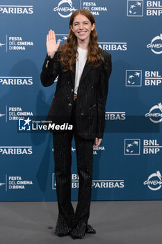 2024-10-18 - Valentina Romani attends the Photocall of the movie “Mike” during the 19th Rome Film Festival at Auditorium Parco Della Musica on October 18, 2024 in Rome, Italy. - THE 19TH ROME FILM FEST PHOTOCALL 