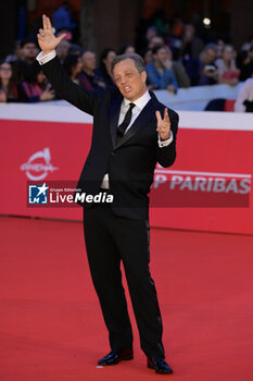 2024-10-18 - Gabriele Muccino attends the Red Carpet of the movie “Fino alla Fine” during the 19th Rome Film Festival at Auditorium Parco Della Musica on October 18, 2024 in Rome, Italy. - THE 19TH ROME FILM FEST RED CARPET 