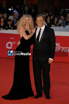 2024-10-18 - Gabriele Muccino Elena Kampouris  attends the red Carpet of the movie “Fino alla Fine” during the 19th Rome Film Festival at Auditorium Parco Della Musica on October 18, 2024 in Rome, Italy. - THE 19TH ROME FILM FEST RED CARPET 