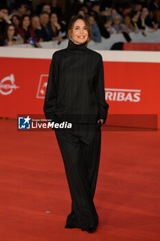 2024-10-18 - Ilary Blasi attends the red Carpet of the movie “Fino alla Fine” during the 19th Rome Film Festival at Auditorium Parco Della Musica on October 18, 2024 in Rome, Italy. - THE 19TH ROME FILM FEST RED CARPET 