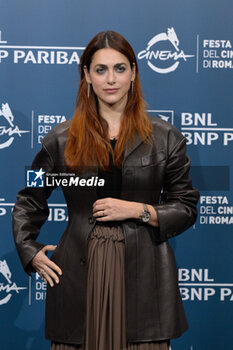 2024-10-21 - Miriam Leone attends the Photocall of the movie “Miss Fallaci” during the 19th Rome Film Festival at Auditorium Parco Della Musica on October 21, 2024 in Rome, Italy. - THE 19TH ROME FILM FEST PHOTOCALL 