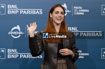 2024-10-21 - Miriam Leone attends the Photocall of the movie “Miss Fallaci” during the 19th Rome Film Festival at Auditorium Parco Della Musica on October 21, 2024 in Rome, Italy. - THE 19TH ROME FILM FEST PHOTOCALL 