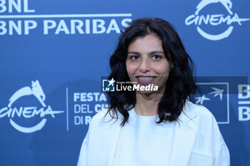 2024-10-25 - Irene Maiorino attends the Photocall of the movie “L’Amica Geniale” during the 19th Rome Film Fest at Auditorium Parco Della Musica on October 25, 2024 in Rome, Italy. - THE 19TH ROME FILM FEST PHOTOCALL “L'AMICA GENIALE. STORIA DELLA BAMBINA PERDUTA