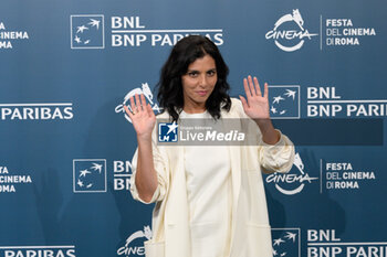 2024-10-25 - Irene Maiorino attends the Photocall of the movie “L’Amica Geniale” during the 19th Rome Film Fest at Auditorium Parco Della Musica on October 25, 2024 in Rome, Italy. - THE 19TH ROME FILM FEST PHOTOCALL “L'AMICA GENIALE. STORIA DELLA BAMBINA PERDUTA