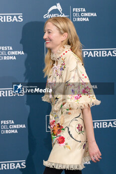 2024-10-25 - Alba Rohrwacher attends the Photocall of the movie “L’Amica Geniale” during the 19th Rome Film Fest at Auditorium Parco Della Musica on October 25, 2024 in Rome, Italy. - THE 19TH ROME FILM FEST PHOTOCALL “L'AMICA GENIALE. STORIA DELLA BAMBINA PERDUTA