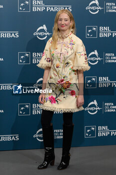 2024-10-25 - Alba Rohrwacher attends the Photocall of the movie “L’Amica Geniale” during the 19th Rome Film Fest at Auditorium Parco Della Musica on October 25, 2024 in Rome, Italy. - THE 19TH ROME FILM FEST PHOTOCALL “L'AMICA GENIALE. STORIA DELLA BAMBINA PERDUTA