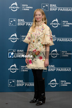 2024-10-25 - Alba Rohrwacher attends the Photocall of the movie “L’Amica Geniale” during the 19th Rome Film Fest at Auditorium Parco Della Musica on October 25, 2024 in Rome, Italy. - THE 19TH ROME FILM FEST PHOTOCALL “L'AMICA GENIALE. STORIA DELLA BAMBINA PERDUTA