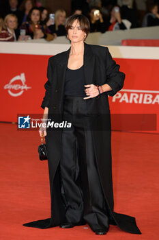 2024-10-25 - Kasia Smutniak attends the Red Carpet of the movie “L'Amica Geniale. Storia Della Bambina Perduta” during the 19th Rome Film Fest at Auditorium Parco Della Musica on October 25, 2024 in Rome, Italy. - THE 19TH ROME FILM FEST RED CARPET “L'AMICA GENIALE. STORIA DELLA BAMBINA PERDUTA