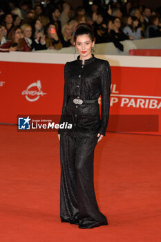 2024-10-25 - Gaia Girace attends the Red Carpet of the movie “L'Amica Geniale. Storia Della Bambina Perduta” during the 19th Rome Film Fest at Auditorium Parco Della Musica on October 25, 2024 in Rome, Italy. - THE 19TH ROME FILM FEST RED CARPET “L'AMICA GENIALE. STORIA DELLA BAMBINA PERDUTA