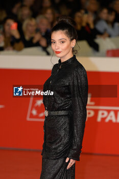 2024-10-25 - Gaia Girace attends the Red Carpet of the movie “L'Amica Geniale. Storia Della Bambina Perduta” during the 19th Rome Film Fest at Auditorium Parco Della Musica on October 25, 2024 in Rome, Italy. - THE 19TH ROME FILM FEST RED CARPET “L'AMICA GENIALE. STORIA DELLA BAMBINA PERDUTA