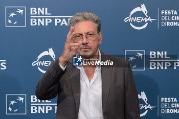 2024-10-26 - Sergio Castellitto attends the Photocall of the movie “Conclave” during the 19th Rome Film Fest at Auditorium Parco della Musica on October 26, 2024 in Rome, Italy. - THE 19TH ROME FILM FEST PHOTOCALL “CONCLAVE