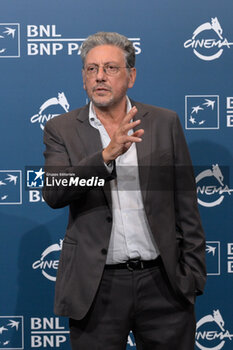 2024-10-26 - Sergio Castellitto attends the Photocall of the movie “Conclave” during the 19th Rome Film Fest at Auditorium Parco della Musica on October 26, 2024 in Rome, Italy. - THE 19TH ROME FILM FEST PHOTOCALL “CONCLAVE