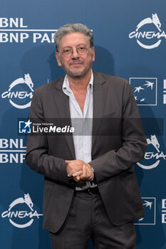 2024-10-26 - Sergio Castellitto attends the Photocall of the movie “Conclave” during the 19th Rome Film Fest at Auditorium Parco della Musica on October 26, 2024 in Rome, Italy. - THE 19TH ROME FILM FEST PHOTOCALL “CONCLAVE