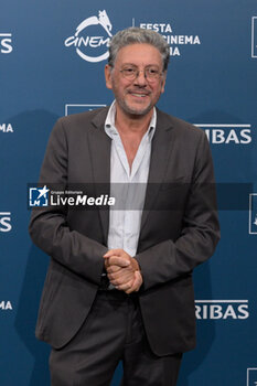 2024-10-26 - Sergio Castellitto attends the Photocall of the movie “Conclave” during the 19th Rome Film Fest at Auditorium Parco della Musica on October 26, 2024 in Rome, Italy. - THE 19TH ROME FILM FEST PHOTOCALL “CONCLAVE