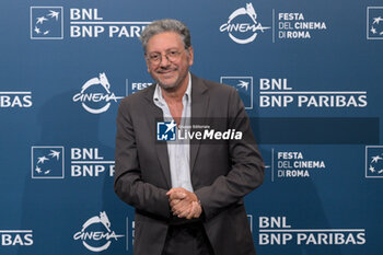 2024-10-26 - Sergio Castellitto attends the Photocall of the movie “Conclave” during the 19th Rome Film Fest at Auditorium Parco della Musica on October 26, 2024 in Rome, Italy. - THE 19TH ROME FILM FEST PHOTOCALL “CONCLAVE